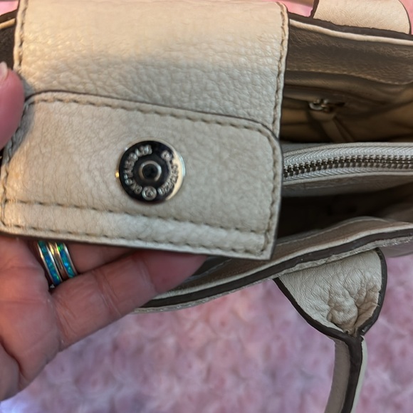 MK Creme Bag - Picture 13 of 13